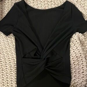 BLACK TIGHT SHORT SLEEVE WITH OPEN BACK/DESIGN!🖤